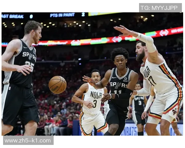 马刺逆转鹈鹕瓦塞尔贡献22分5篮板麦科勒姆虽砍26分难救主